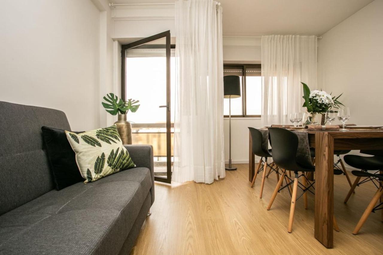 Appartement Aposentus - Elegant Functionality Porto Downtown Extérieur photo